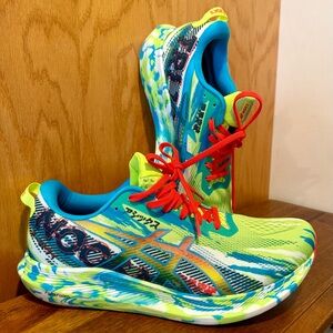 ASICS NOOSA TRI 13 Running Shoes 1011B021 Hazard Green/Digital Aqua Mens Sz 10.5